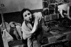 DAY-OF-THE-DEAD-Woman-and-cup-1920
